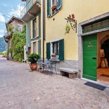 Le Coccinelle Holiday home Mandello del Lario