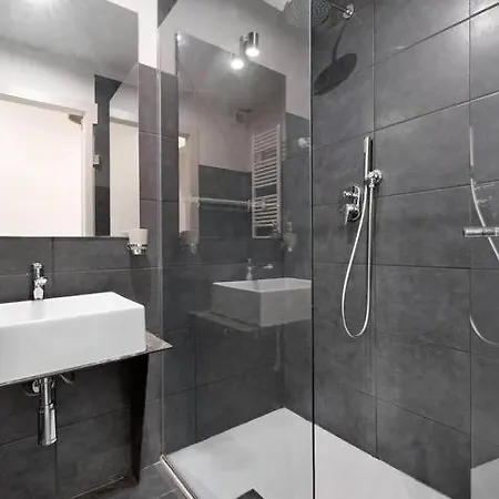 Le Coccinelle * مانديلو ديل لاريو